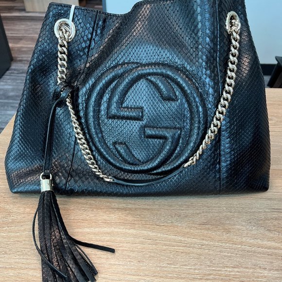 Gucci Handbags - Gucci SOHO black Python